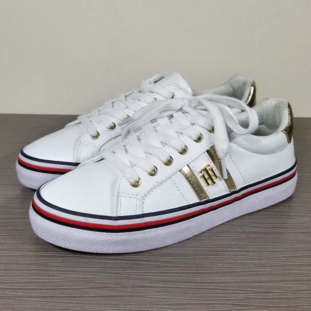 Tommy Hilfiger Fentii Lace-up Sneaker, White, Womens Size 7 M / 38